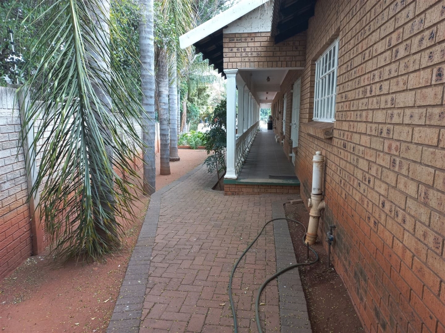 5 Bedroom Property for Sale in Cashan North West